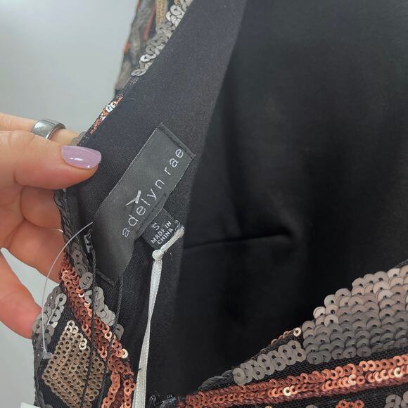 Adelyn Rae Sequin Multicolor Metallic Long Sleeve Bodycon Mini Dress Size Small - Picture 4 of 10